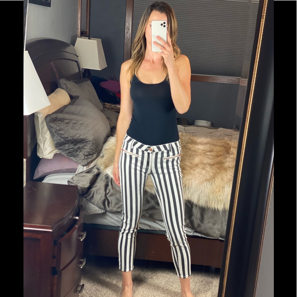 Love Fire Black & White Stripped Skinny Jeans, Size 11